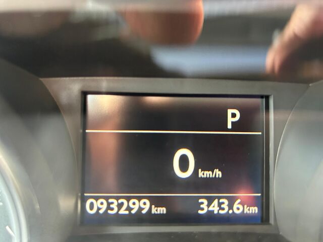 PEUGEOT 2008 ALLURE 1.2 E-THP AUTO SPANISH LHD IN SPAIN 58000 MILES 1 OWNER 2019